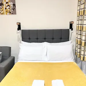 Studio Flats , Brighton United Kingdom